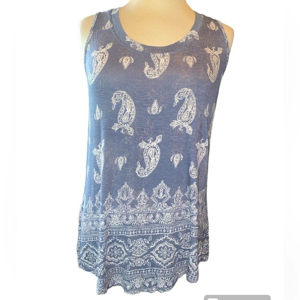 Maurices 24/7 style line tank top wide shoulder straps paisley print size small